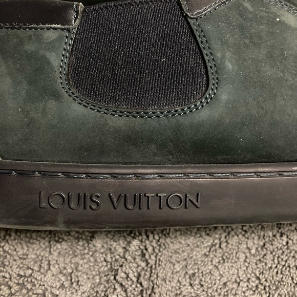 Authentic Louis Vuitton Slalom sneaker size 8 1/2 LV - Picture 11 of 13